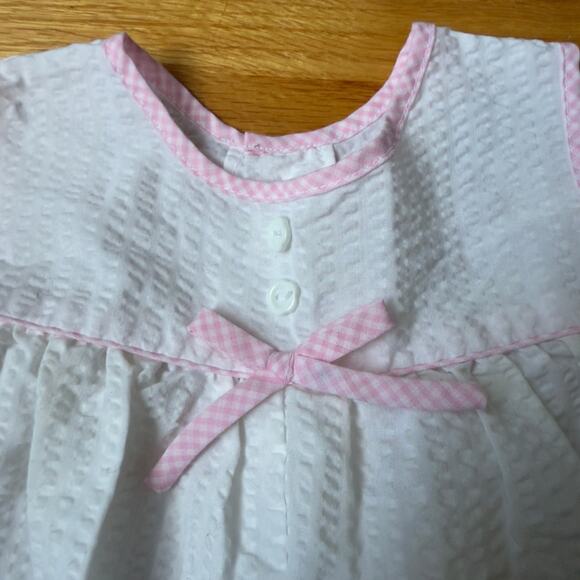 Baby Girl's Pink & White Seersucker Romper Bow Accent Embroidered Flowers - Picture 4 of 7